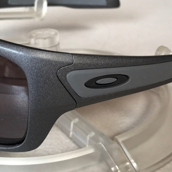 NEW Custom Oakley Turbine OO9263 Steel Grey / Grey - Picture 2 of 8